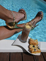 HeelsCoffee-2906-2.jpg