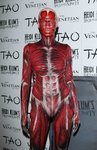 Heidi Klum - muscles and veins costume -  Halloween Party in Las Vegas-01.jpg