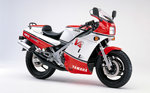 Yamaha_RD_500_002_Diverse.jpg