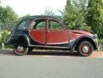 640px-Citroen_2CV6_Charleston02.jpg