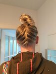 hairstyle-beautychallenge-flechten-dutt-blond-girl-flechtfrisur__2c192fc3-de9c-4ef9-aab4-7ee6...jpeg