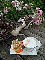 HeelsCoffee-2506-2.jpg