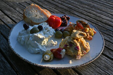 Meze-2807-2.jpg