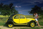 $1948_90_Citroen_2CV_02.jpg